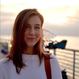 Meet your Posher, Emma